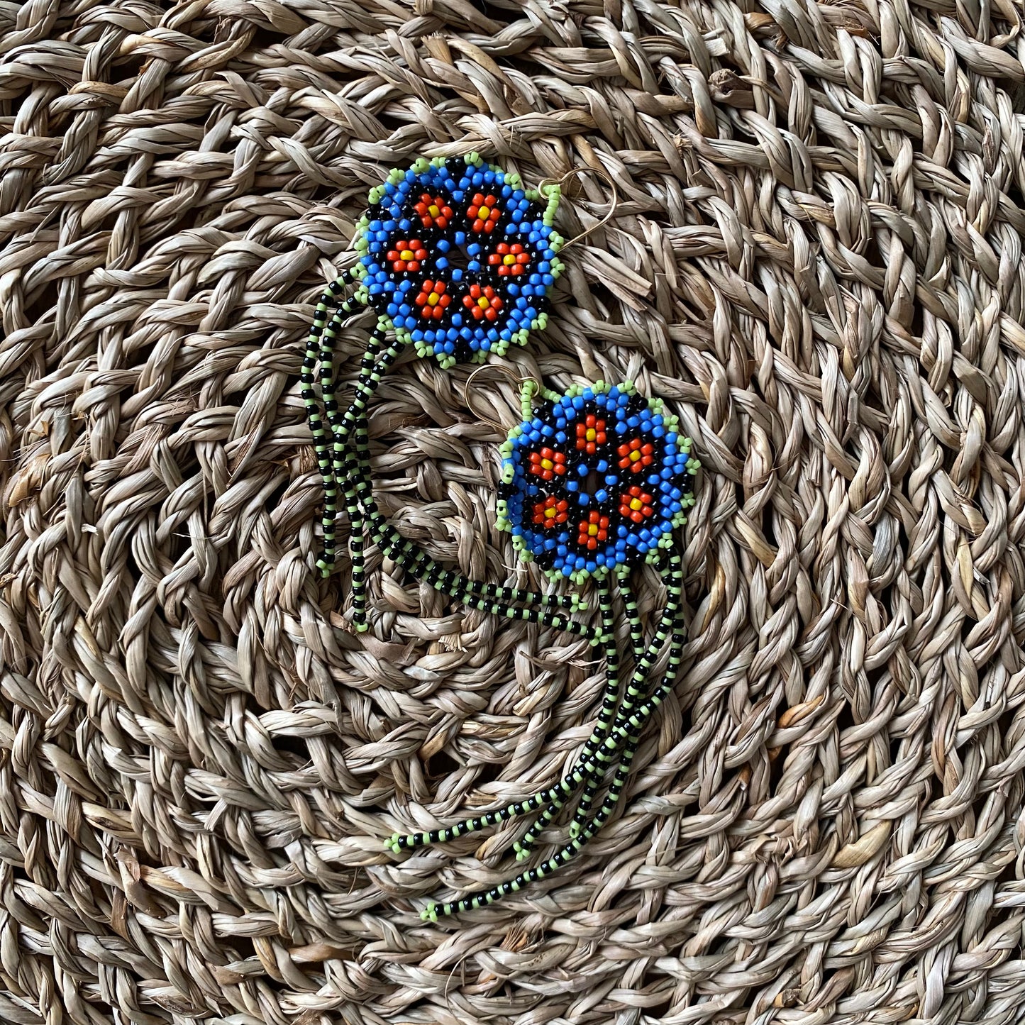 Bloem Earrings